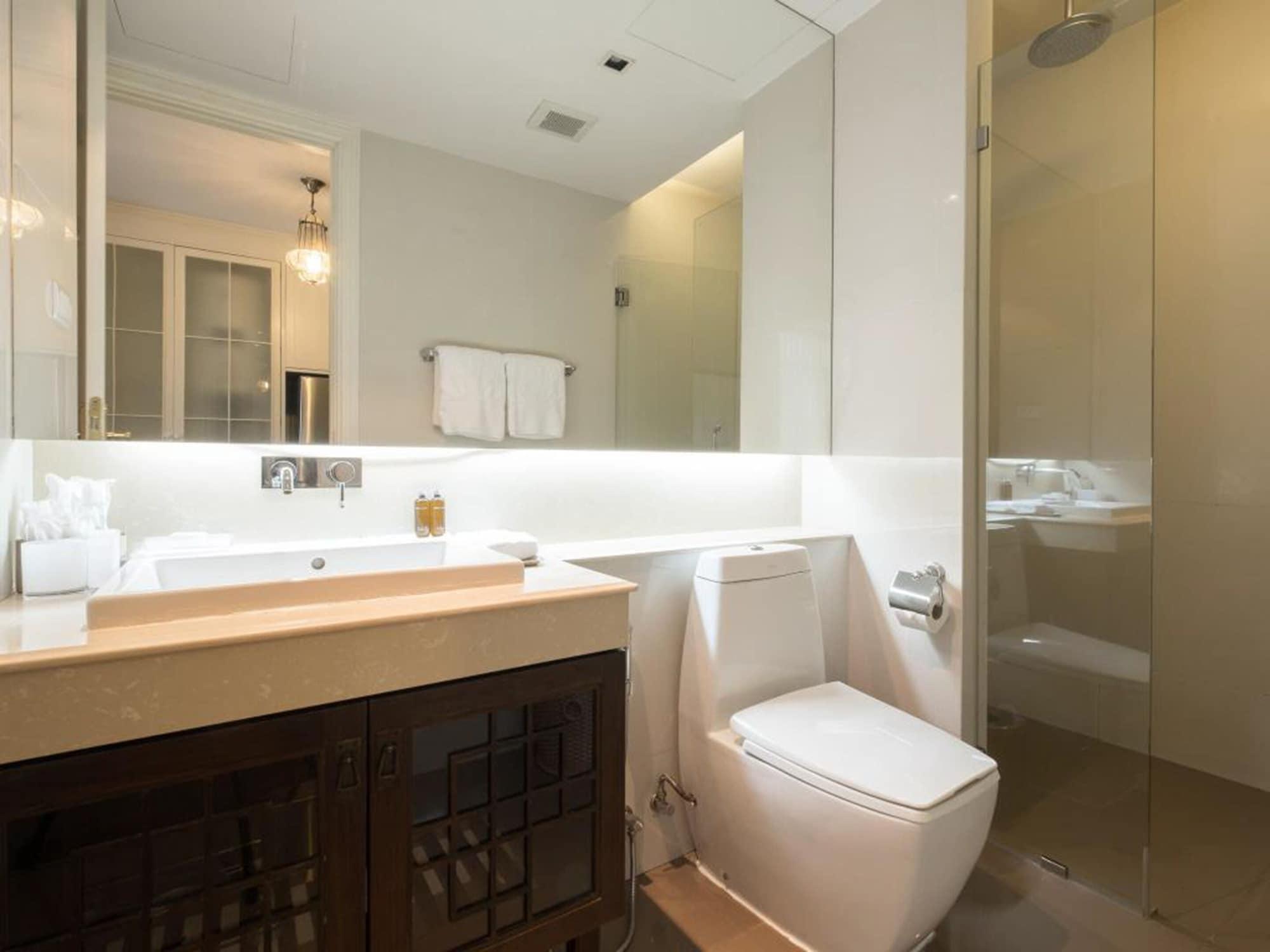 בנגקוק Rongratana Executive Residence מראה חיצוני תמונה